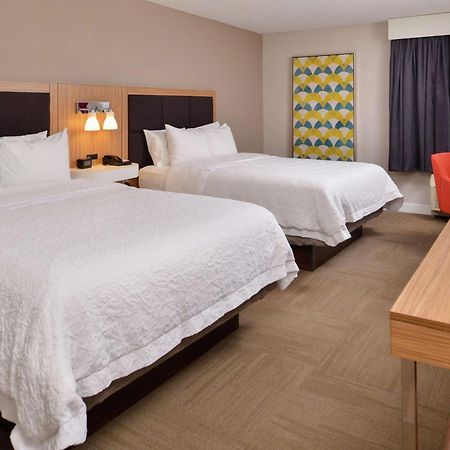 Hampton Inn Greensboro East / Mcleansville Eksteriør billede