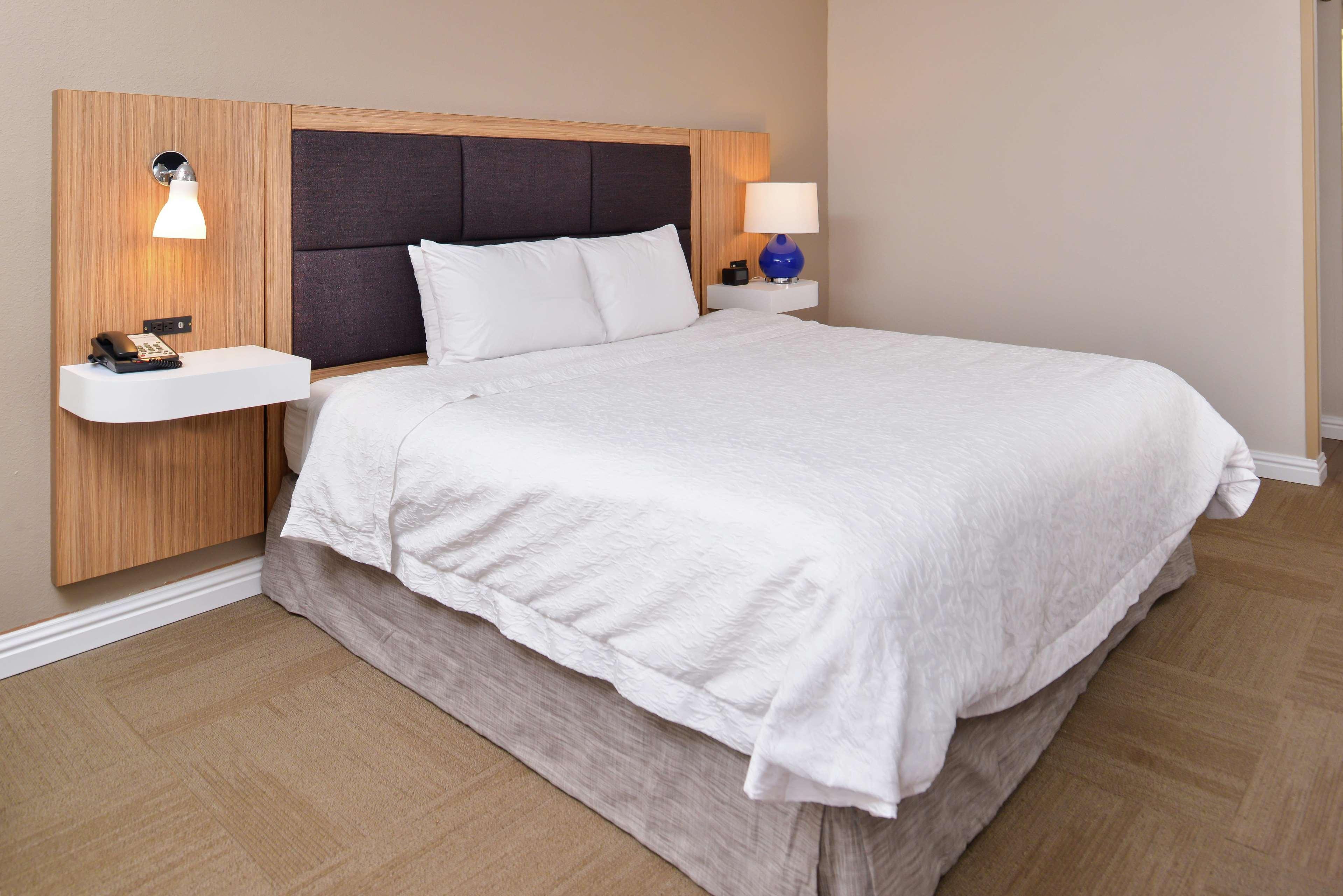Hampton Inn Greensboro East / Mcleansville Eksteriør billede