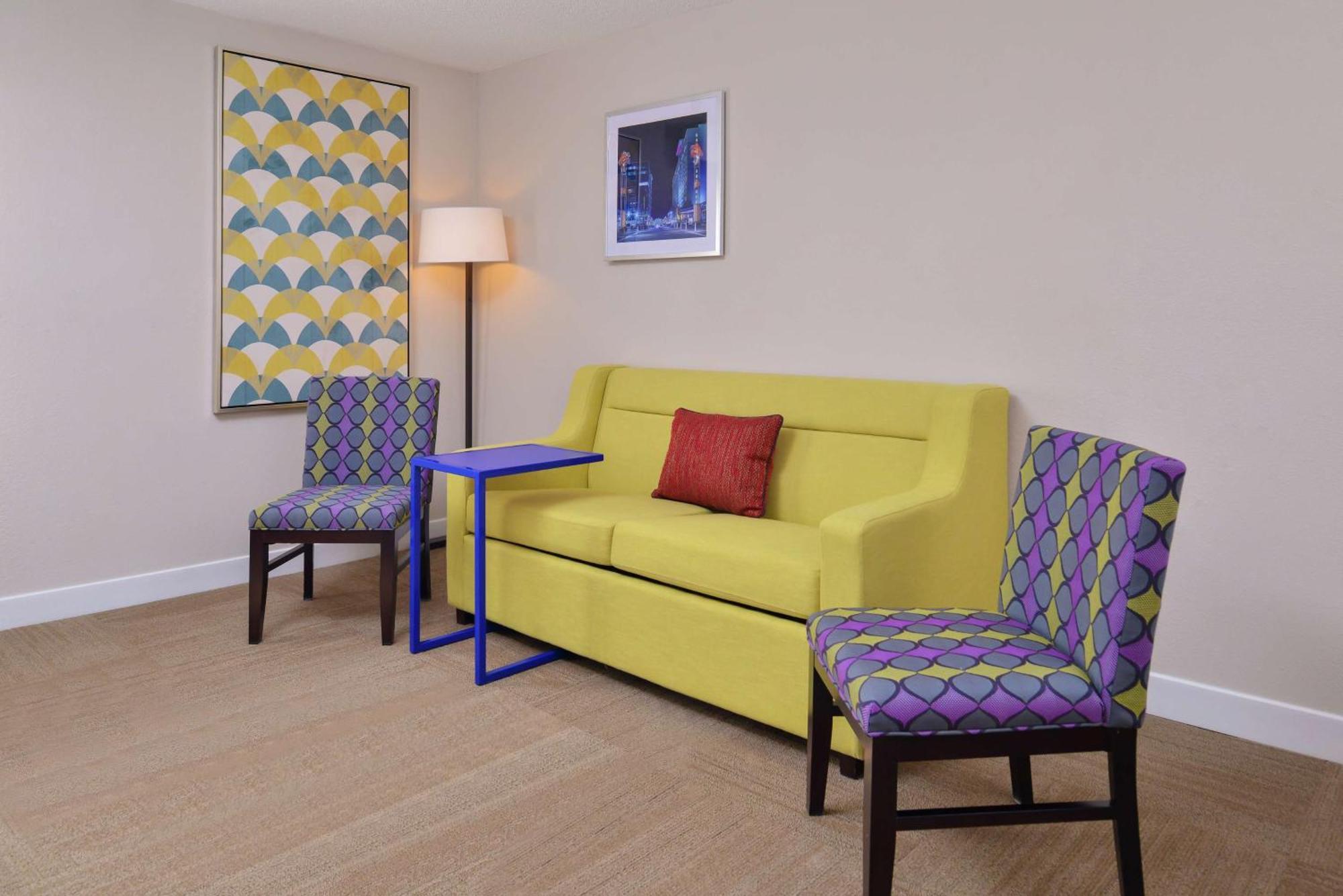 Hampton Inn Greensboro East / Mcleansville Eksteriør billede