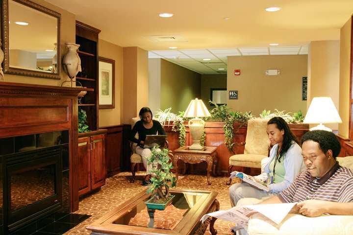 Hampton Inn Greensboro East / Mcleansville Eksteriør billede